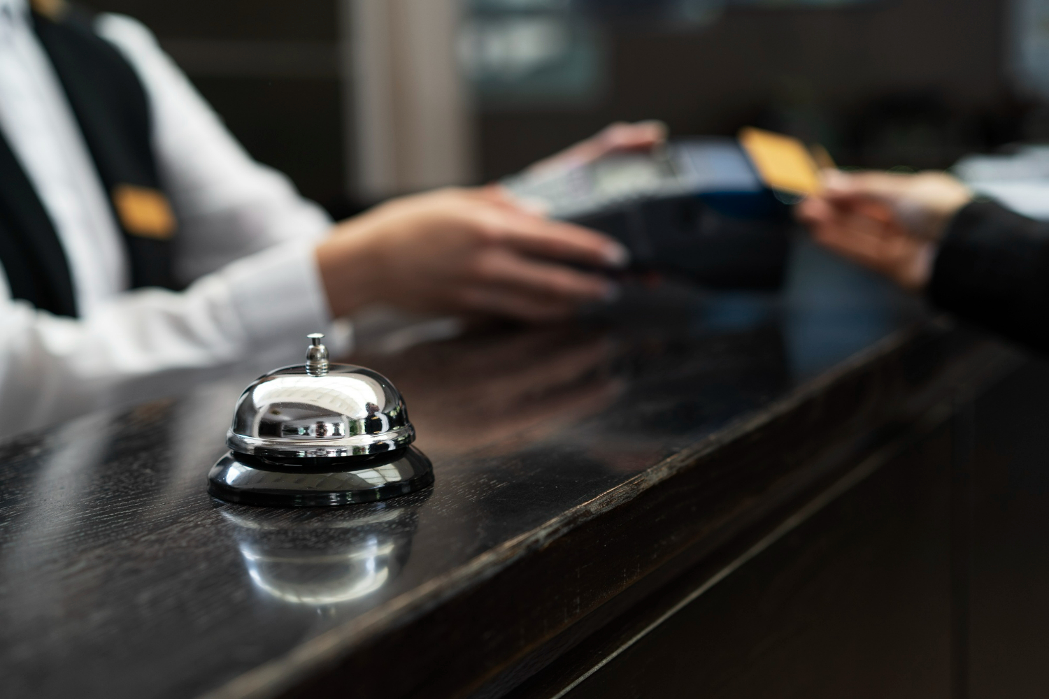 Virtual Concierge Services for Hotels: Elevating Guest Experiences