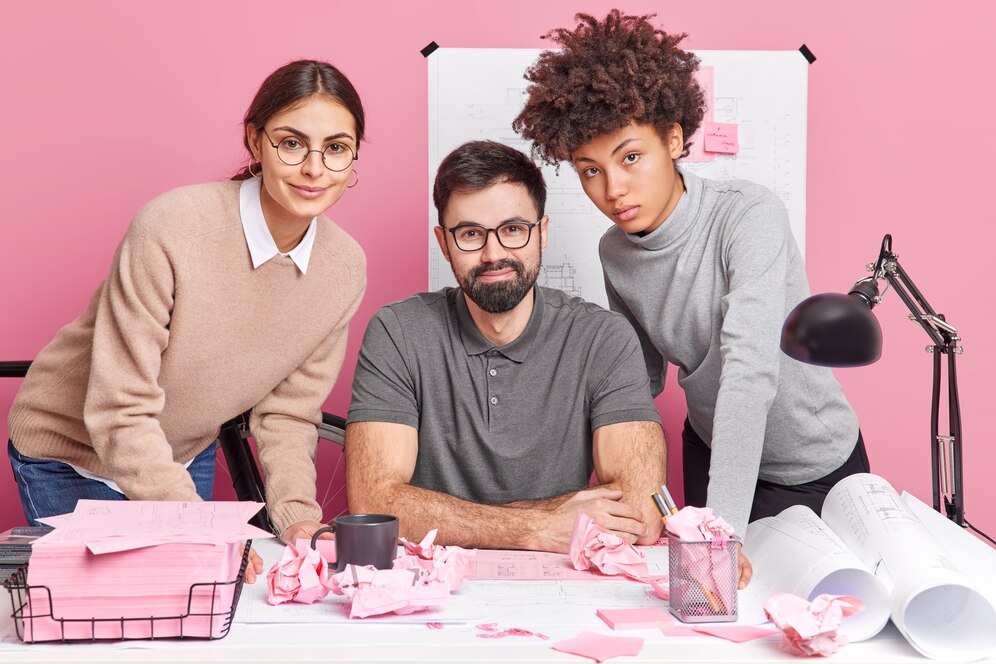 Benefits of Partnering with a Full-Service Influencer Agency